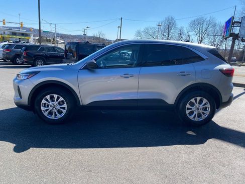 Used 2024 Ford Escape Active AWD/4WD image 6