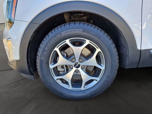 Used 2022 Kia Telluride EX w/ Towing Package image 14