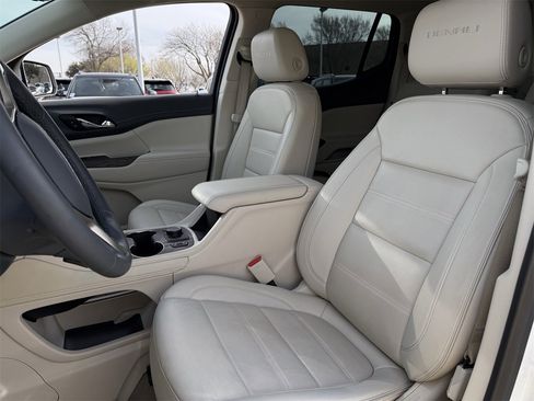 Used 2023 GMC Acadia Denali w/ Denali Ultimate Package image 22