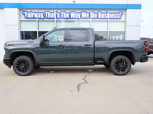New 2026 Chevrolet Silverado 2500 LTZ w/ LTZ Plus Package AWD/4WD image 7