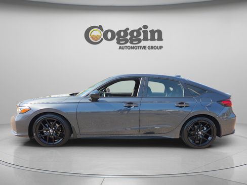 Used 2026 Honda Civic Sport image 3