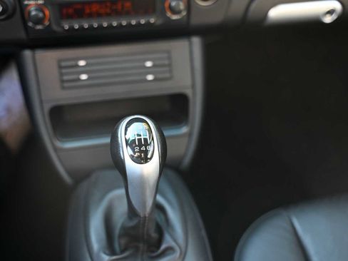 Used 2003 Porsche 911 Carrera 4S image 19