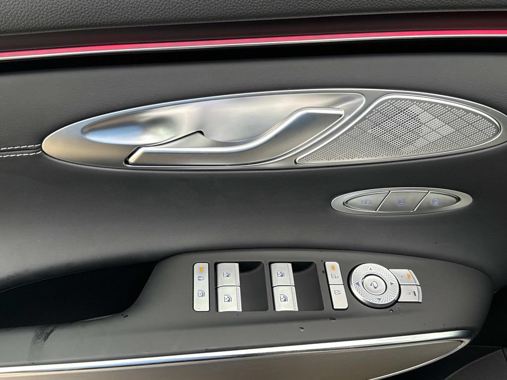 New 2026 Genesis G70 2.5T RWD image 31
