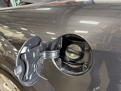 Used 2007 Ford Mustang GT image 59