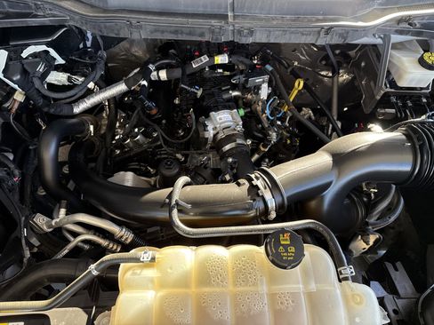 Used 2023 Ford F150 XL w/ XL Chrome Appearance Package image 9