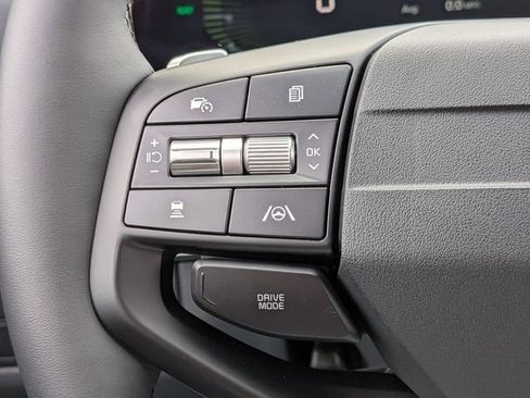 New 2026 Kia Sportage EX AWD/4WD image 13