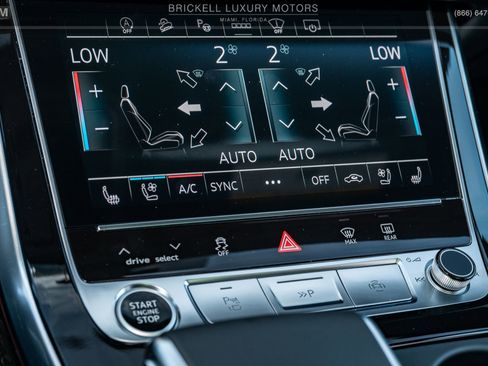 Used 2025 Audi Q8 Prestige image 35