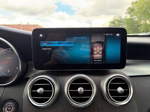 Certified 2022 Mercedes-Benz GLC 300 4MATIC image 25