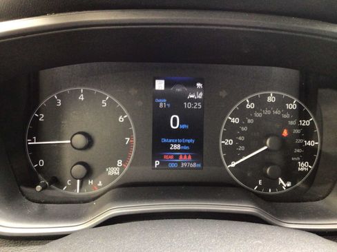 Used 2024 Toyota Corolla LE FWD image 16