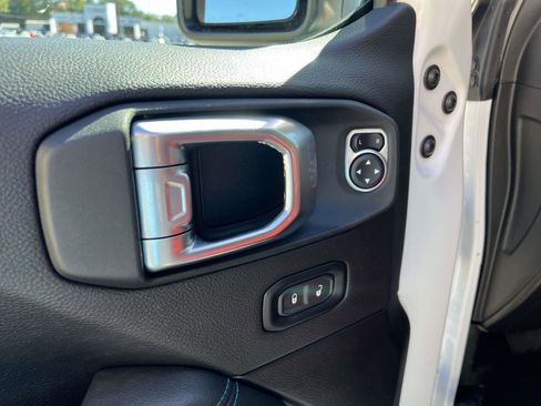 Used 2022 Jeep Wrangler Unlimited Rubicon 4xe image 15