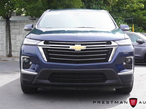 Used 2023 Chevrolet Traverse LT FWD image 17