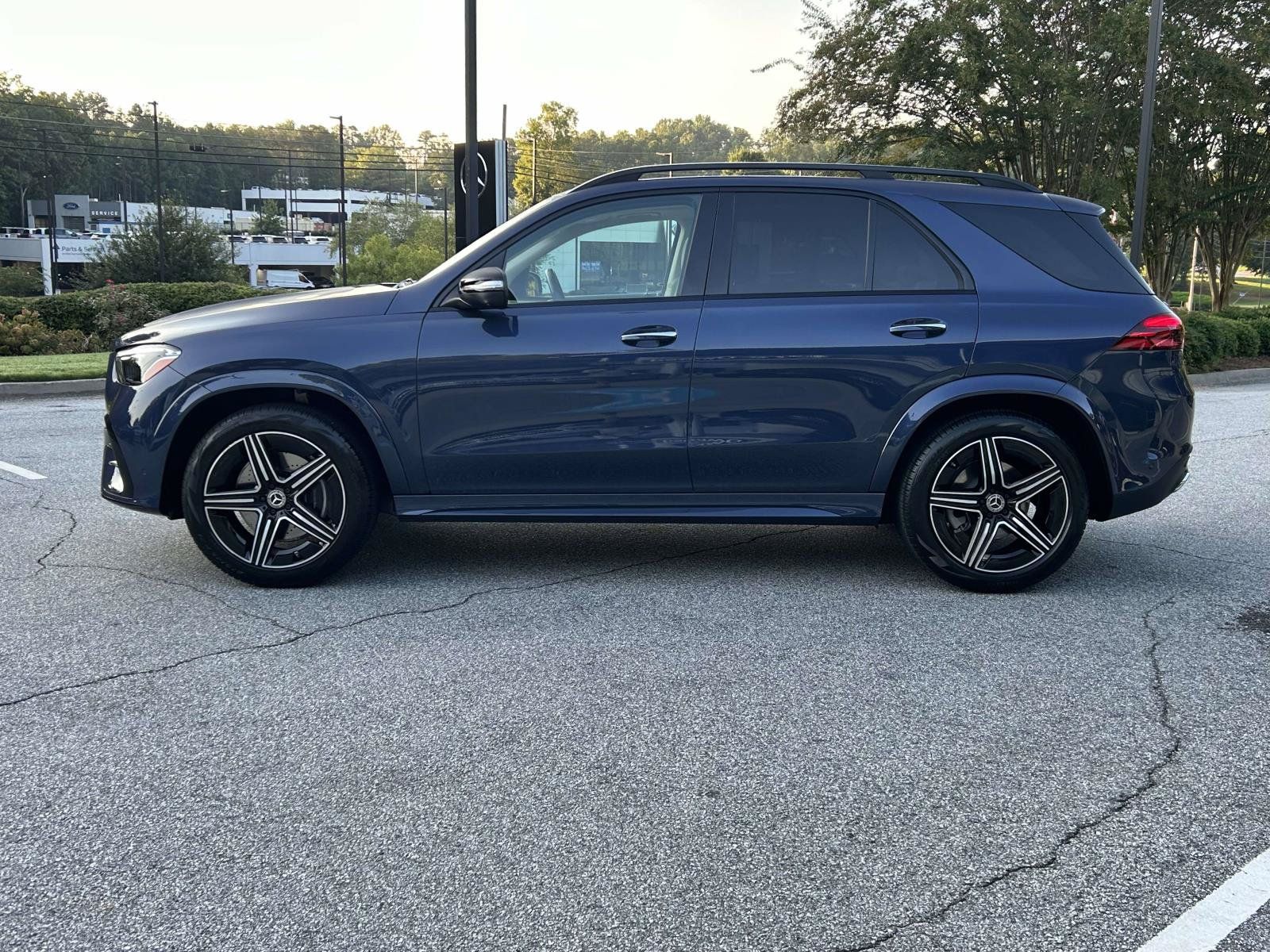 Certified 2025 Mercedes-Benz GLE 350 4MATIC image 14