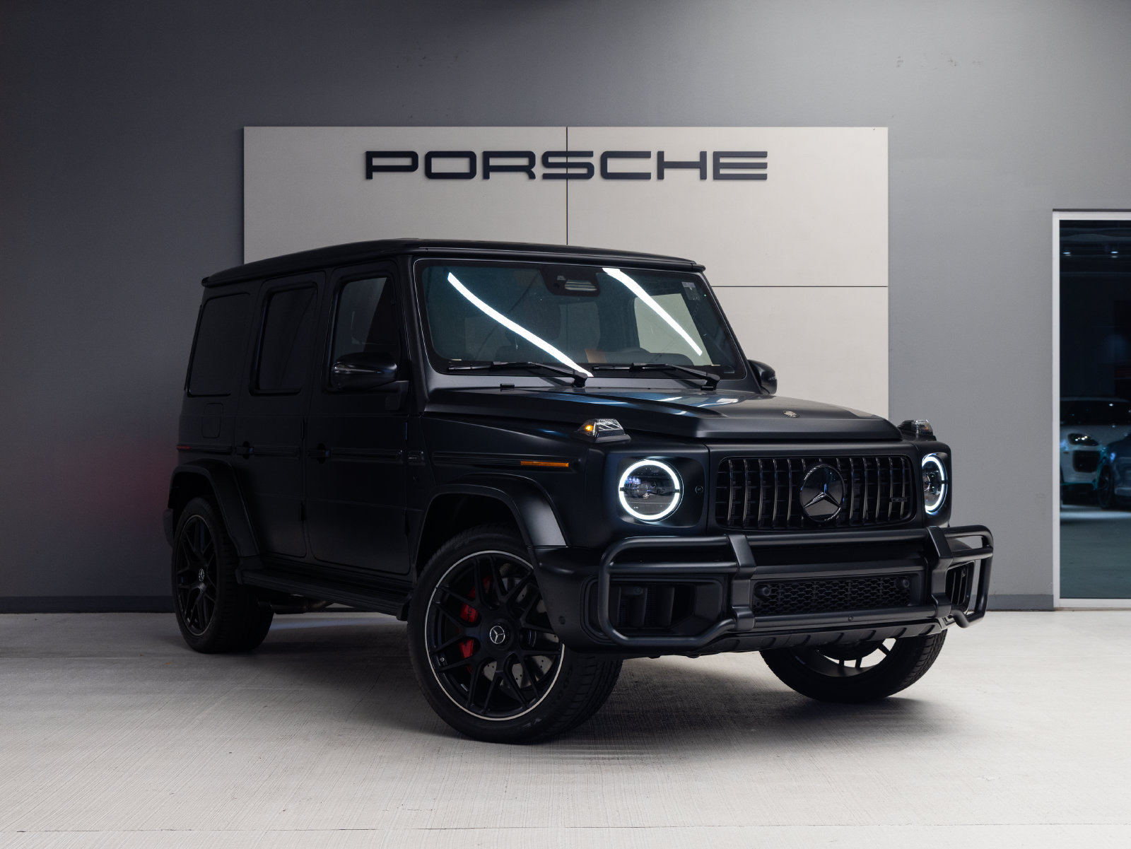 Used 2025 Mercedes-Benz G 63 AMG 4MATIC image 9