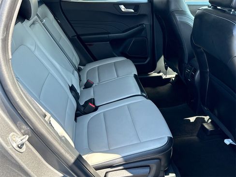 Certified 2023 Ford Escape Platinum image 15