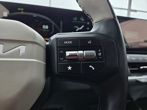 Used 2025 Kia K4 GT-Line w/ GT-Line Sunroof Package FWD image 19
