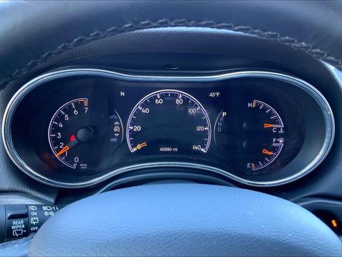 Certified 2021 Jeep Grand Cherokee Laredo AWD/4WD image 24