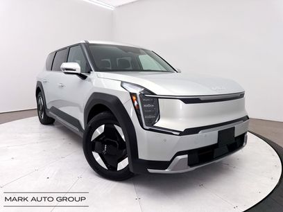 Certified 2024 Kia EV9 Light Long Range