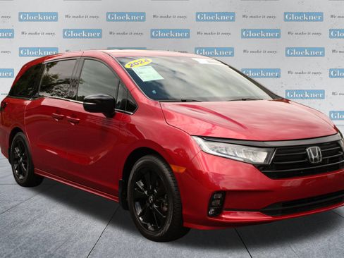 Used 2024 Honda Odyssey Sport image 3
