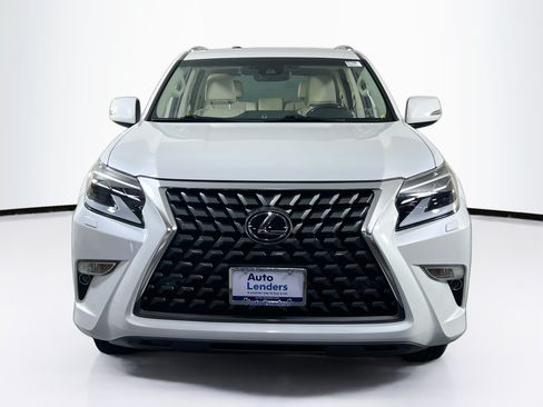 Used 2021 Lexus GX 460 Premium w/ Premium Package AWD/4WD image 2