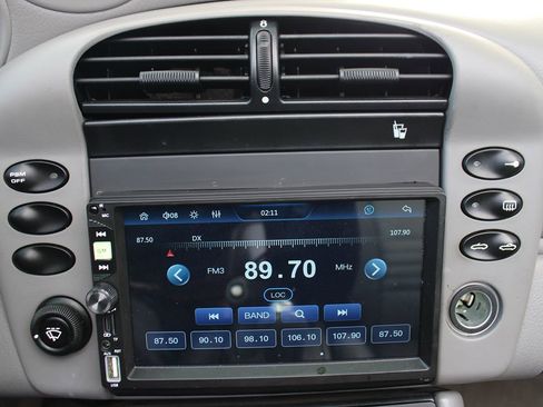 Used 2003 Porsche 911 Cabriolet image 19