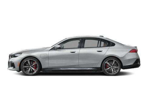 Used 2025 BMW 550e xDrive w/ Premium Package AWD/4WD image 6