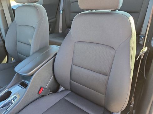 Used 2024 Chevrolet Malibu LT image 14