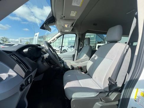 Used 2018 Ford Transit 350 XLT RWD image 20