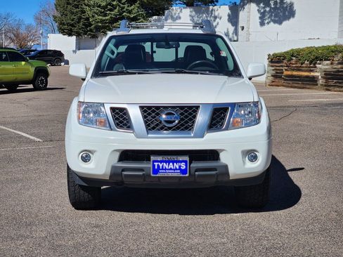 Used 2017 Nissan Frontier PRO-4X w/ Pro-4x Luxury Package image 2