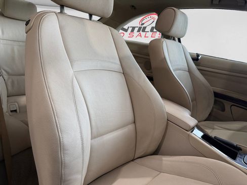 Used 2010 BMW 328i xDrive Coupe AWD/4WD image 25
