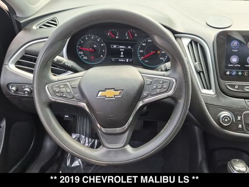 Used 2019 Chevrolet Malibu LS FWD image 20