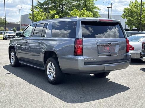 Used 2020 Chevrolet Suburban LT AWD/4WD image 4