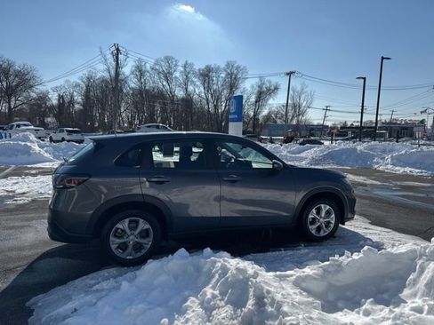 Certified 2024 Honda HR-V LX image 9