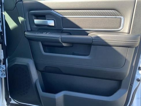 New 2026 RAM 2500 Big Horn AWD/4WD image 37