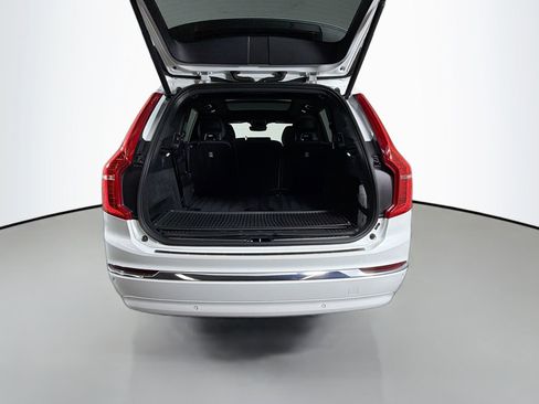 Certified 2023 Volvo XC90 T8 Ultimate AWD/4WD image 27
