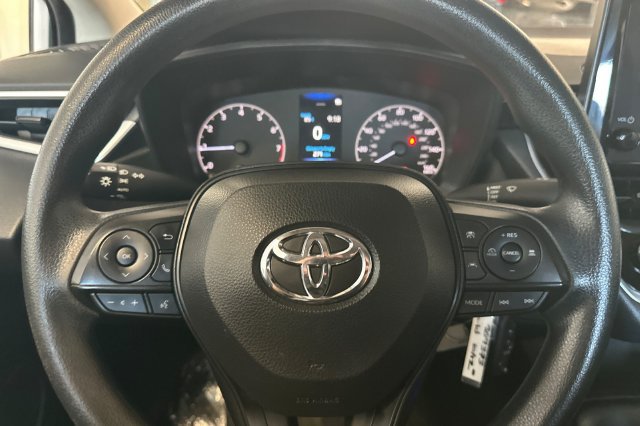 Used 2023 Toyota Corolla LE FWD image 26