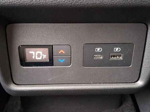 Used 2021 Nissan Rogue SL image 11