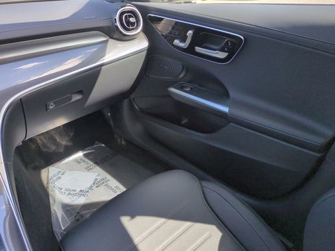 New 2026 Mercedes-Benz C 300 Sedan image 16