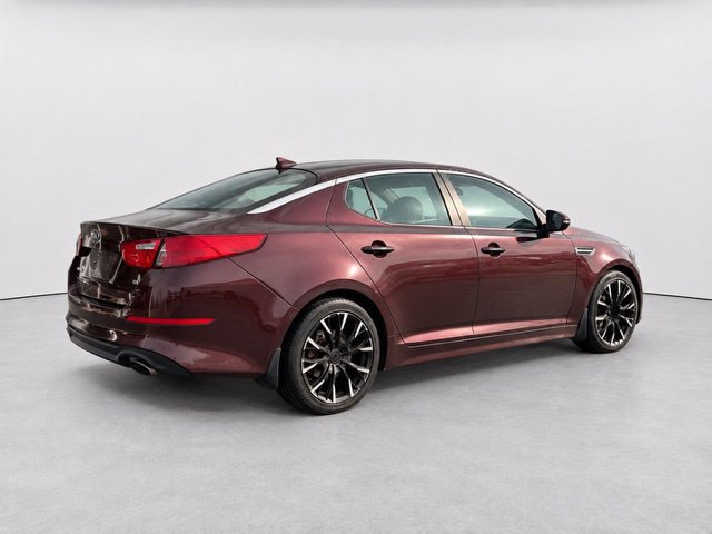 Used 2015 Kia Optima LX FWD image 3