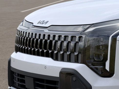 New 2026 Kia Sportage X-Line w/ X-Line Technology Package image 12