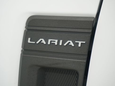 Used 2024 Ford Maverick Lariat AWD/4WD image 8
