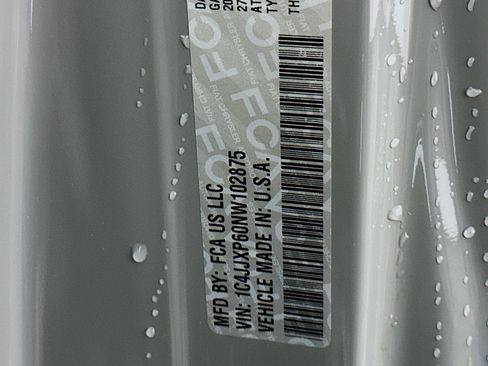 Used 2022 Jeep Wrangler Sahara w/ Safety Group image 12