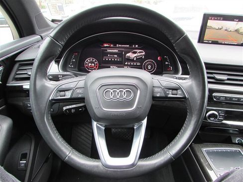 Used 2018 Audi Q7 3.0T Premium Plus w/ Premium Plus Package image 10