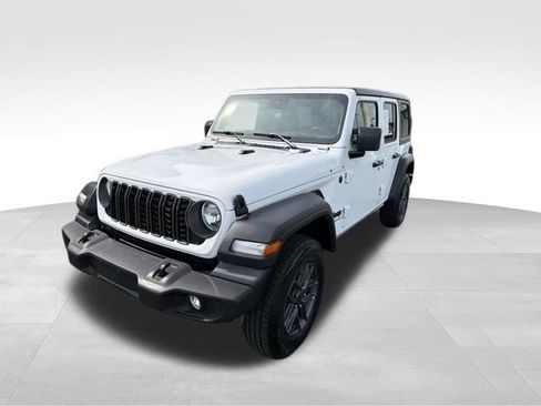 Used 2024 Jeep Wrangler Unlimited Sport AWD/4WD image 3