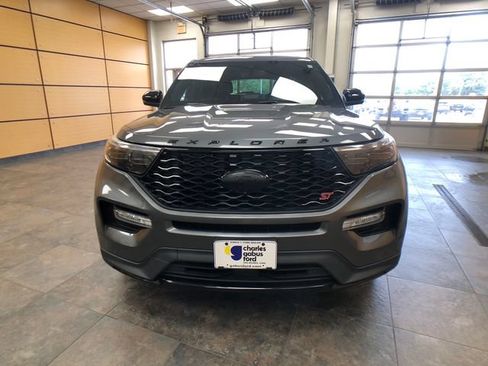 Certified 2022 Ford Explorer ST w/ Equipment Group 401A AWD/4WD image 2