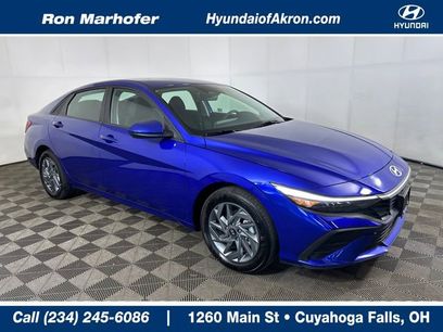 Used 2025 Hyundai Elantra Blue
