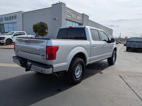 Used 2018 Ford F150 Platinum w/ Equipment Group 701A Luxury AWD/4WD image 3