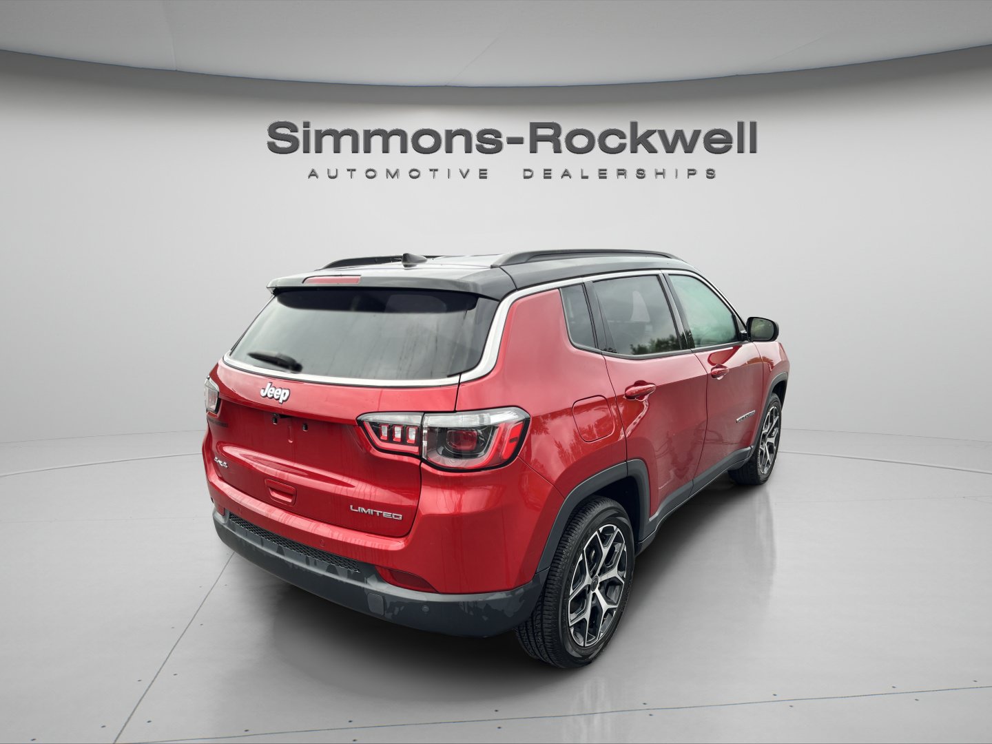 Used 2025 Jeep Compass Limited AWD/4WD image 5