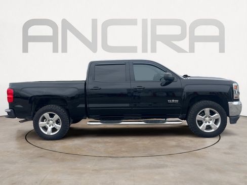Used 2017 Chevrolet Silverado 1500 LT w/ Texas Edition RWD image 11