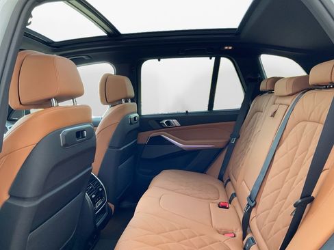 New 2026 BMW X5 xDrive40i AWD/4WD image 13