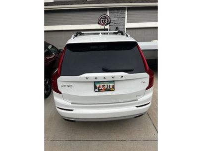 Used 2019 Volvo XC90 T6 Momentum w/ Advanced Package